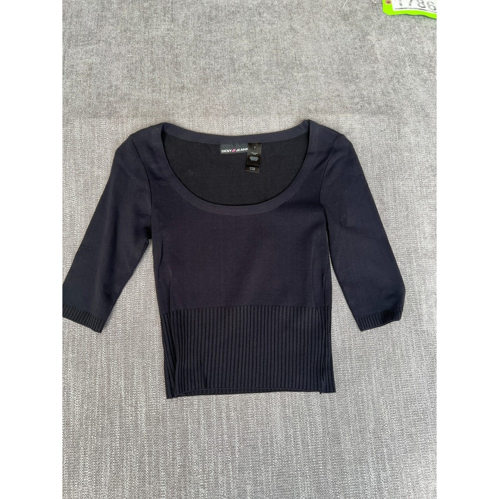 DKNY Jeans Knit Top Womens S Black Ribbed Hem Scoop Neck Casual Chic Lightweight